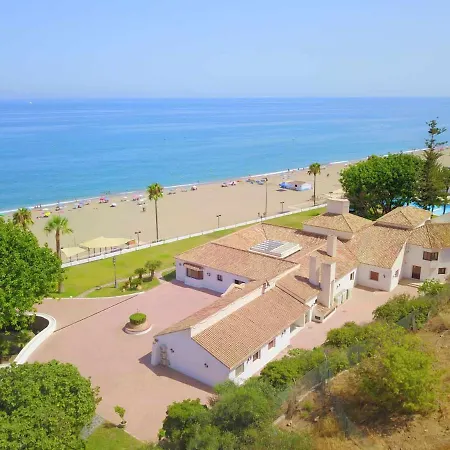 Castle House Luxury Beachfront Villa *