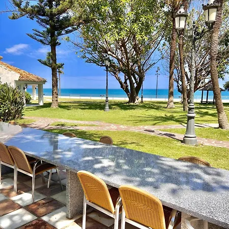 Villa Castle House Luxury Beachfront *